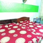 Hostel Loc Quyen