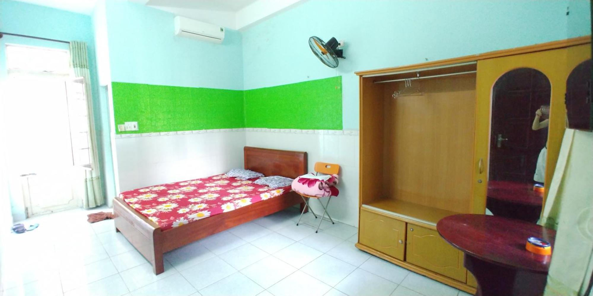 Loc Quyen 3*